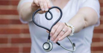 Estudiar enfermería a distancia