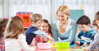 cómo ser una educadora montessori