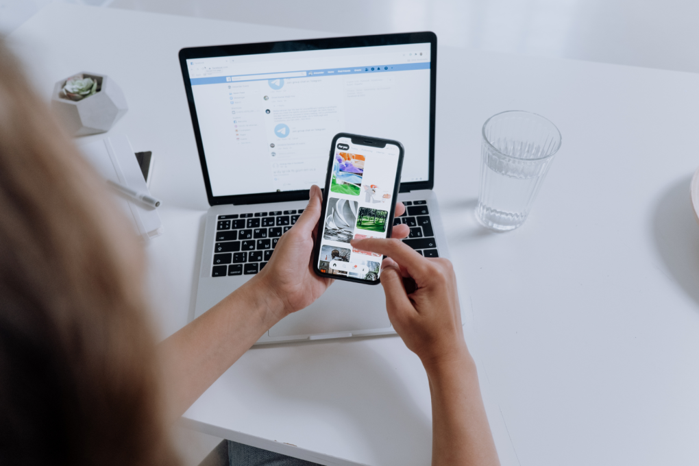 biblioteca anuncios facebook