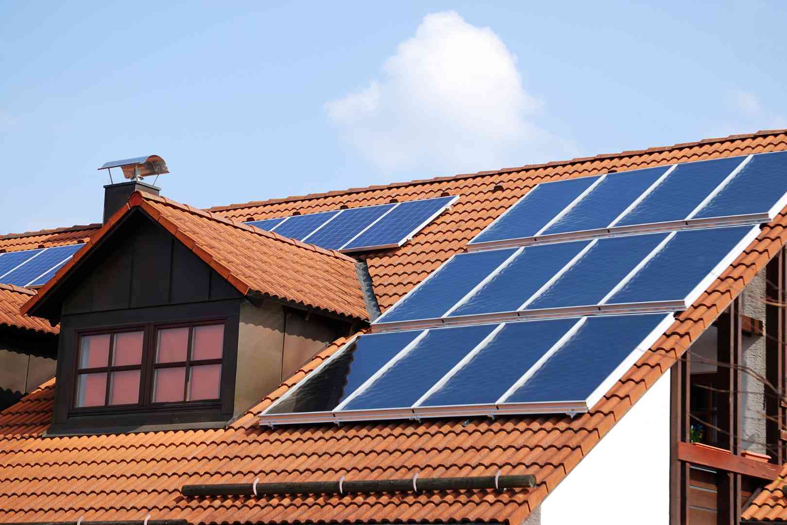Revolución Google: La app que calcula el potencial solar de los tejados