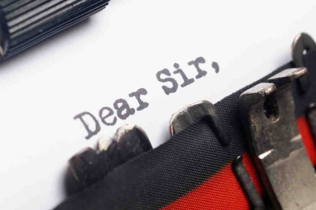 Escribir carta formal en inglés