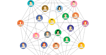 teoría de grafos y análisis de redes sociales