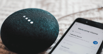 Aprende a usar los asistentes virtuales de una forma segura