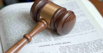 derechos de los acusados